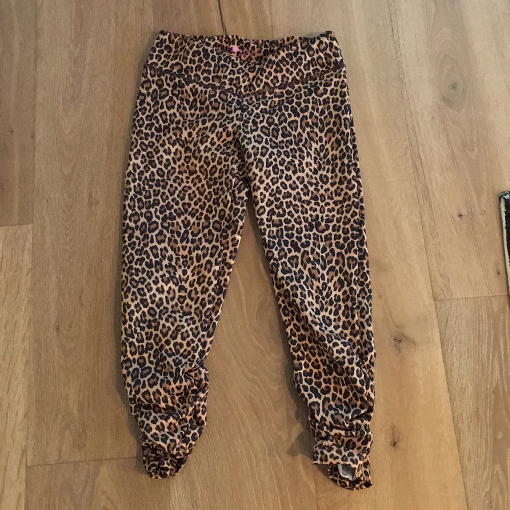 Kira Grace Black Leopard Capri Legging